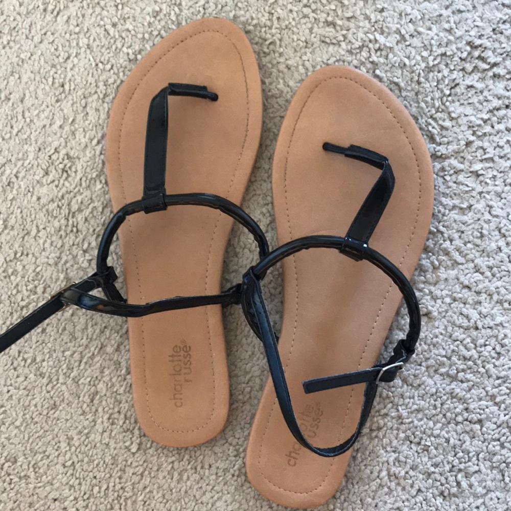 Black thong toe sandals
